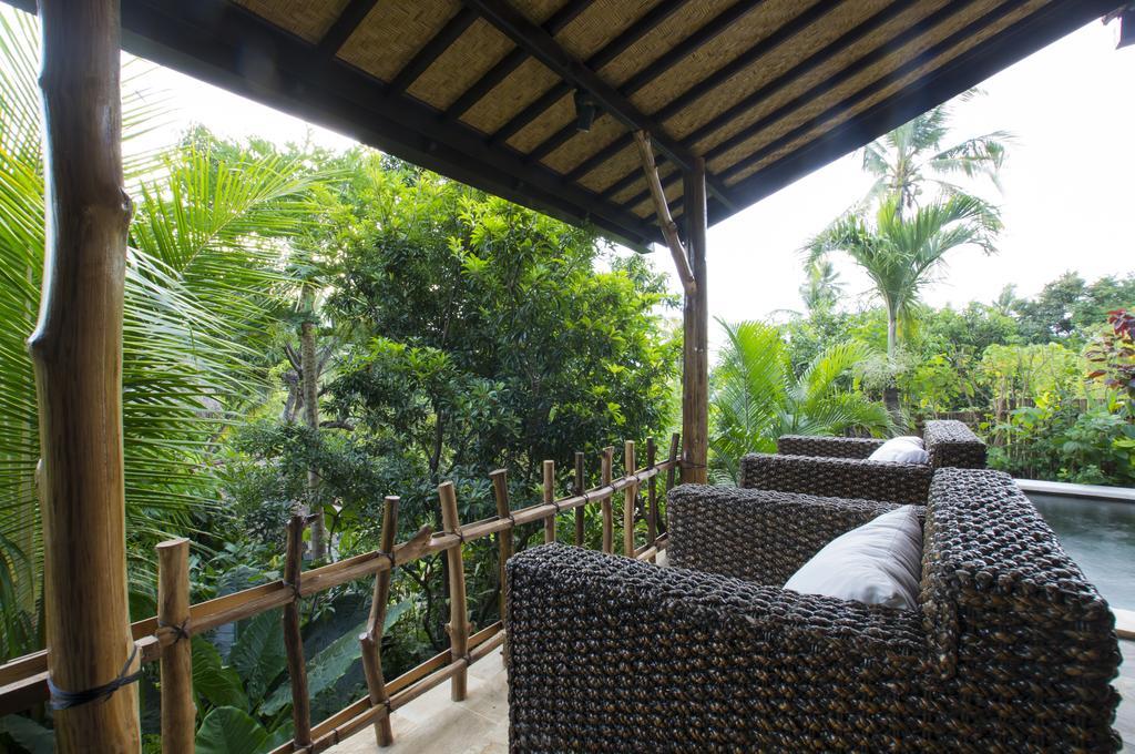 Indo Rumah Zengarden Buleleng  Room photo